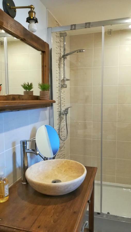 La Grange De Lina Apartment Grignon Bagian luar foto