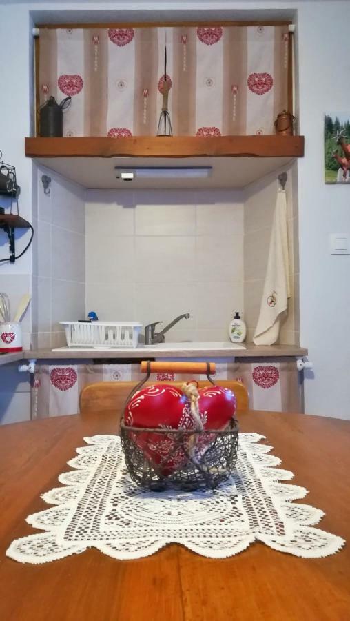 La Grange De Lina Apartment Grignon Bagian luar foto